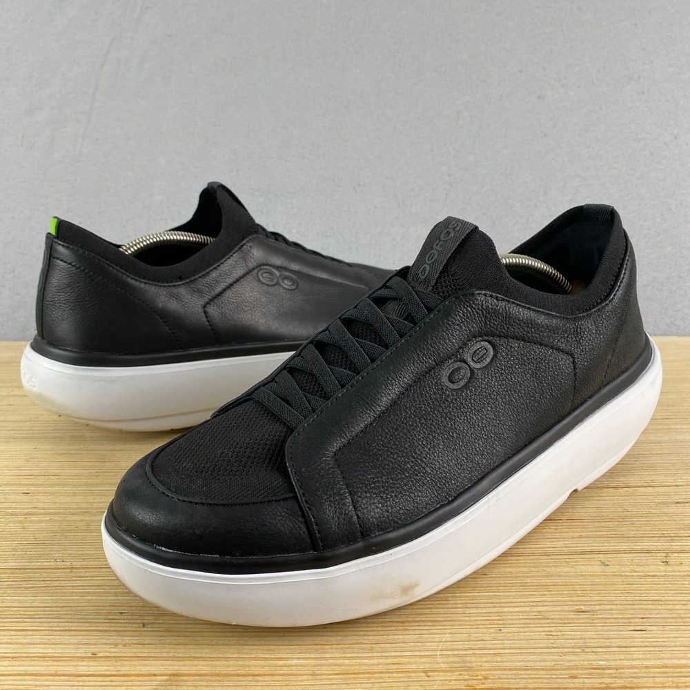 OOFOS OOmg Club+ Leather Low Sneakers Mens Size 11 White Comfort Recovery Shoes